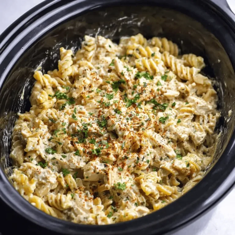 Crockpot Parmesan Garlic Chicken Pasta