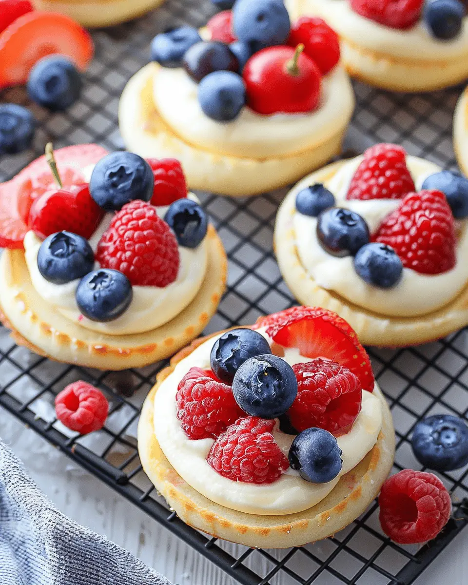 Red White and Blue Mini Fruit Pizzas: Easy, Fresh, and Fun Treats