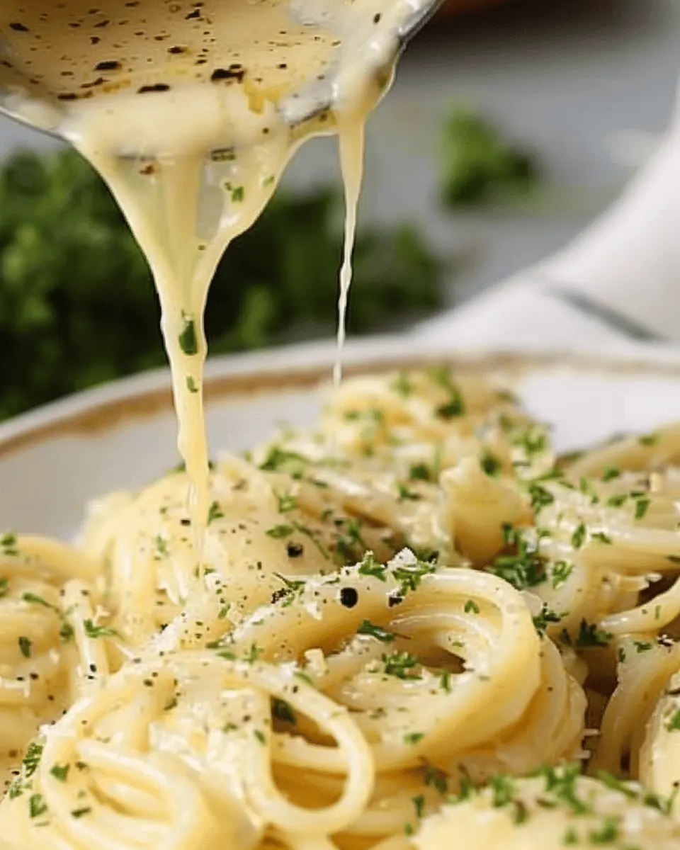 Garlic Butter Sauce: The Best Recipe for Turkey Bacon & Chicken Ham