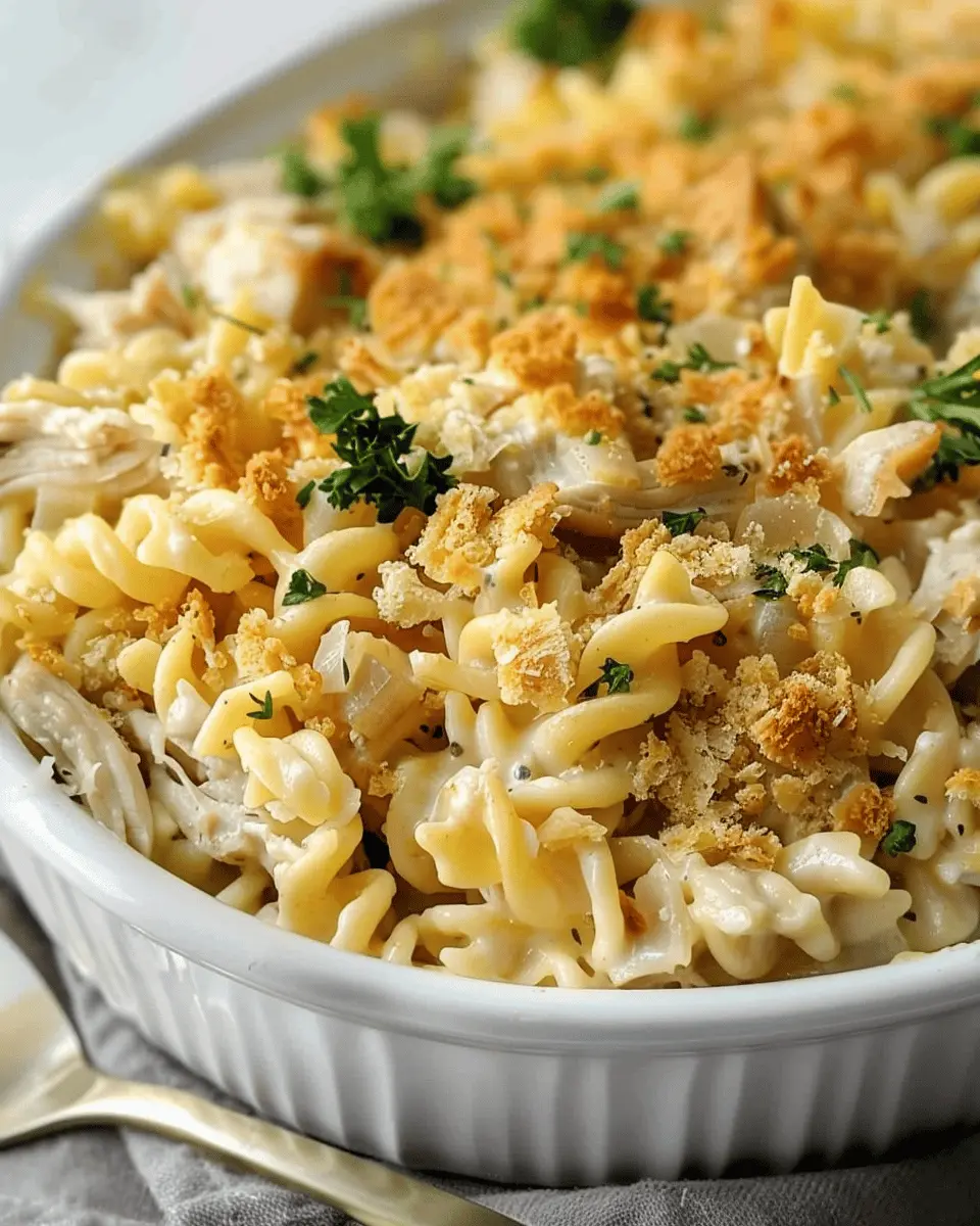 Chicken Noodle Casserole: A Cozy and Indulgent Family Meal